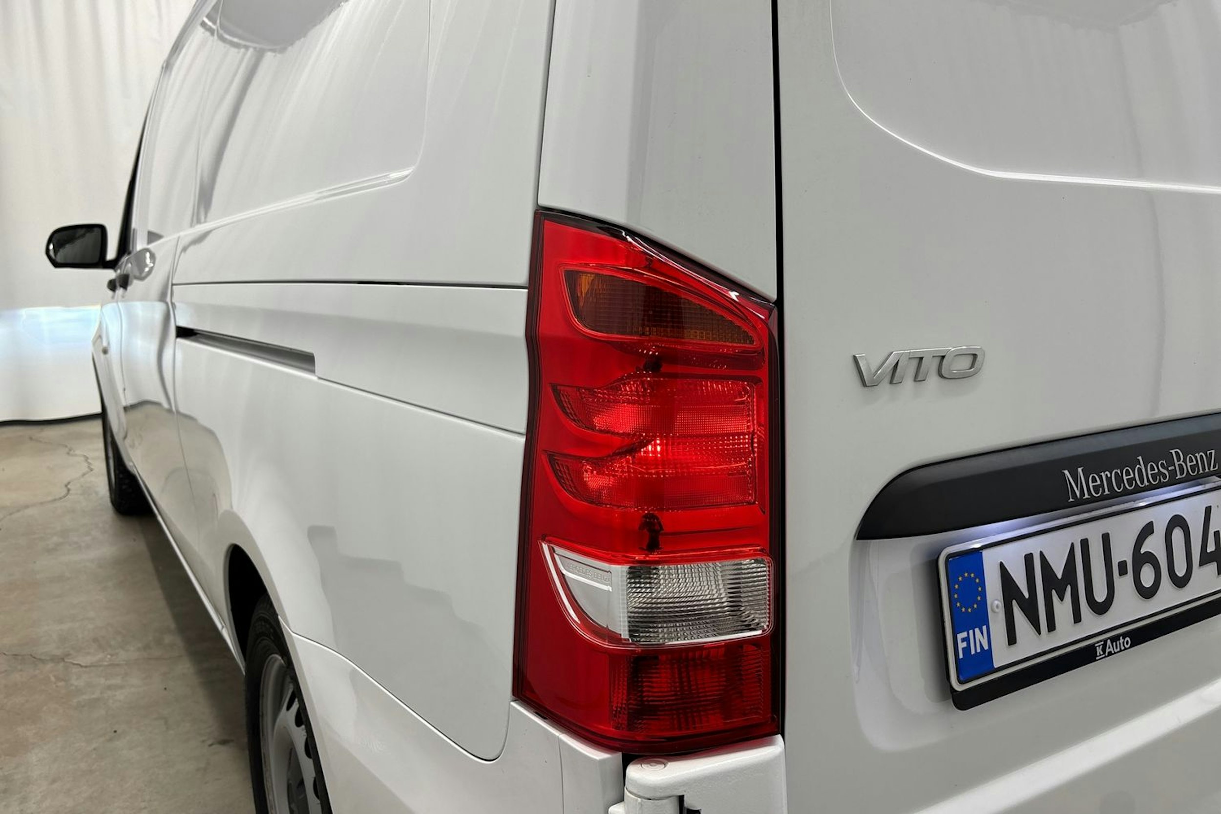 Valkoinen Mercedes-Benz Vito 2023 kuva 28.