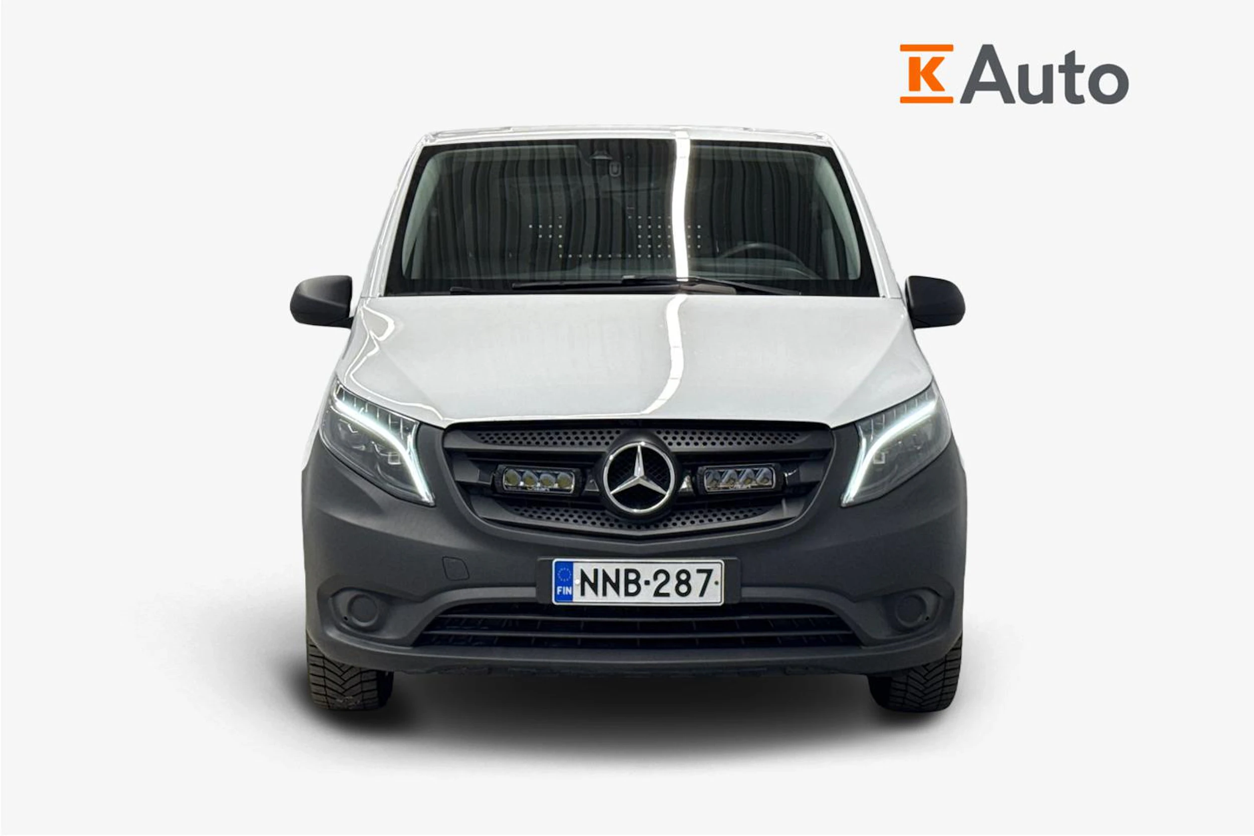 valkoinen Mercedes-Benz Vito 2023 kuva 4.