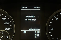 musta Mercedes-Benz Vito 2023 kuva 23.