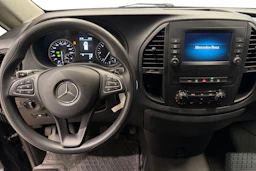 musta Mercedes-Benz Vito 2024 kuva 9.