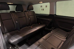 musta Mercedes-Benz Vito 2024 kuva 25.
