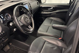 musta Mercedes-Benz Vito 2023 kuva 4.