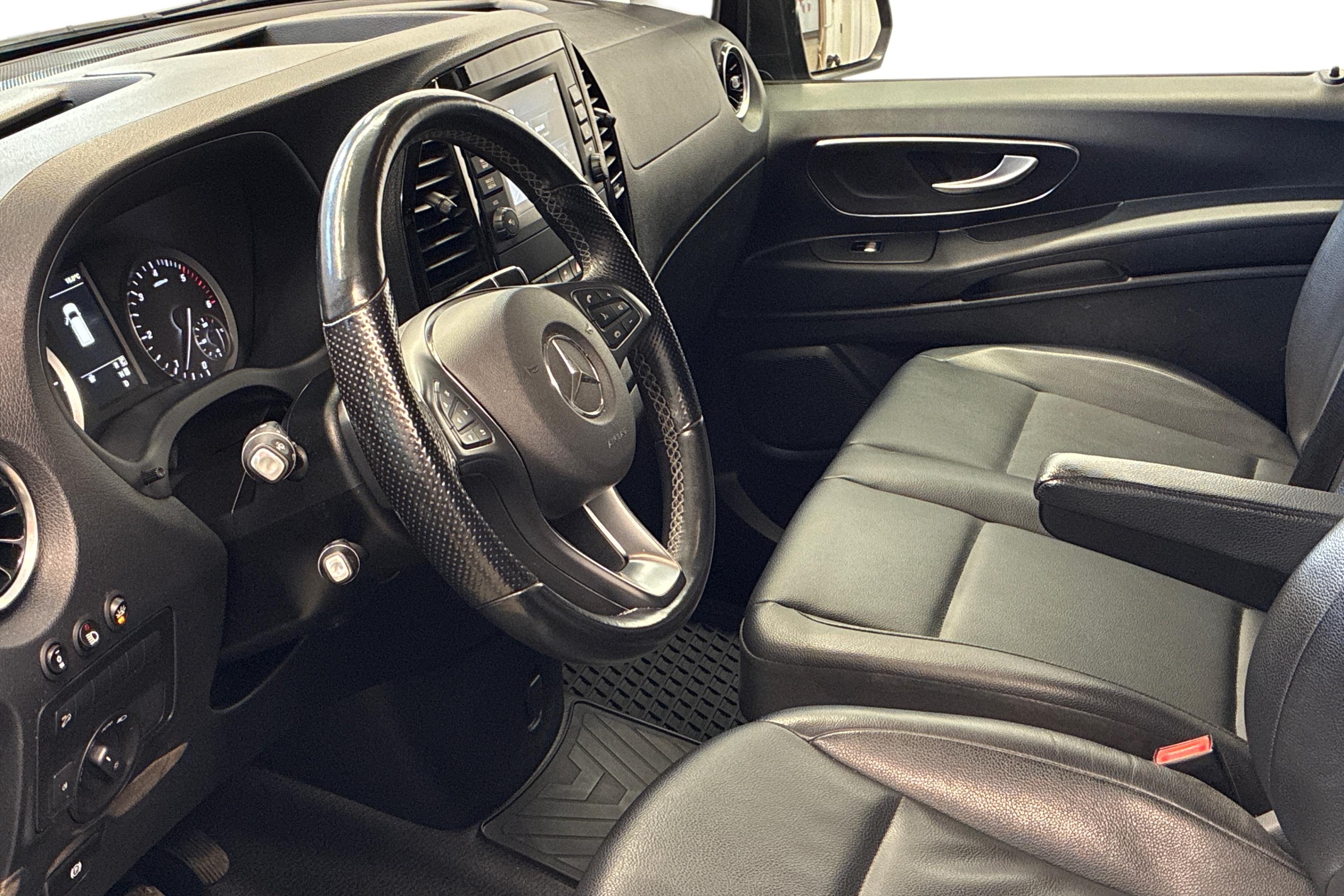 Mercedes-Benz Vito 2023, photo 7/31