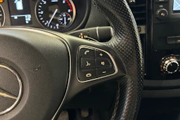 musta Mercedes-Benz Vito 2023 kuva 11.