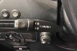 valkoinen Mercedes-Benz Vito 2023 kuva 25.