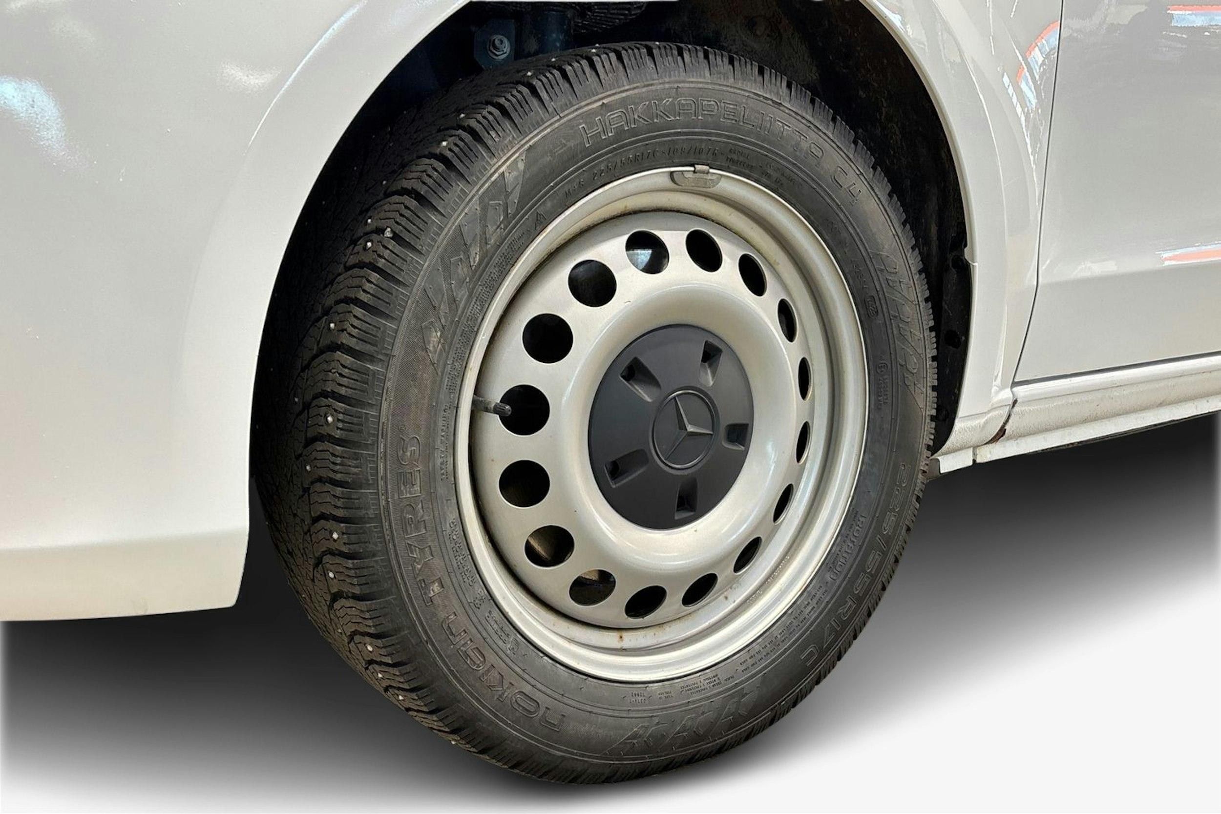 valkoinen Mercedes-Benz Vito 2023 kuva 12.