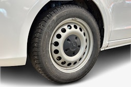 valkoinen Mercedes-Benz Vito 2023 kuva 12.