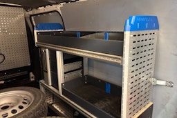 valkoinen Mercedes-Benz Vito 2023 kuva 31.