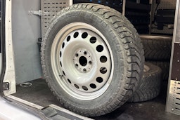 valkoinen Mercedes-Benz Vito 2023 kuva 32.