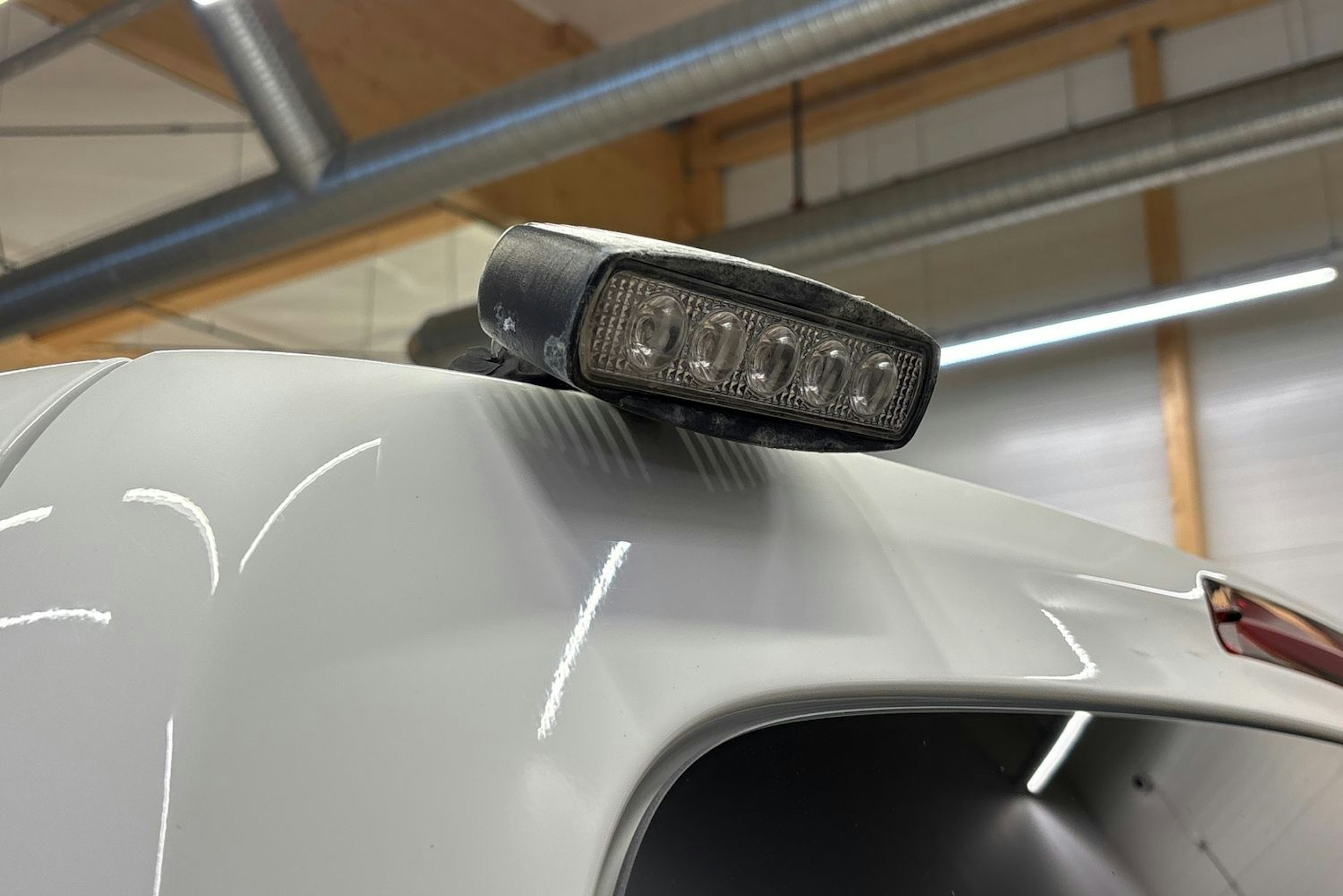 valkoinen Mercedes-Benz Vito 2023 kuva 33.