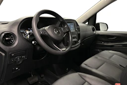 musta Mercedes-Benz Vito 2023 kuva 6.