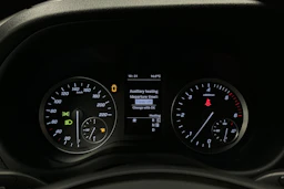 musta Mercedes-Benz Vito 2023 kuva 19.