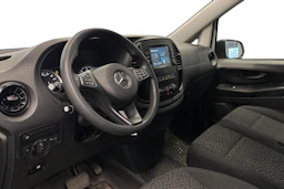 valkoinen Mercedes-Benz Vito 2023 kuva 3.