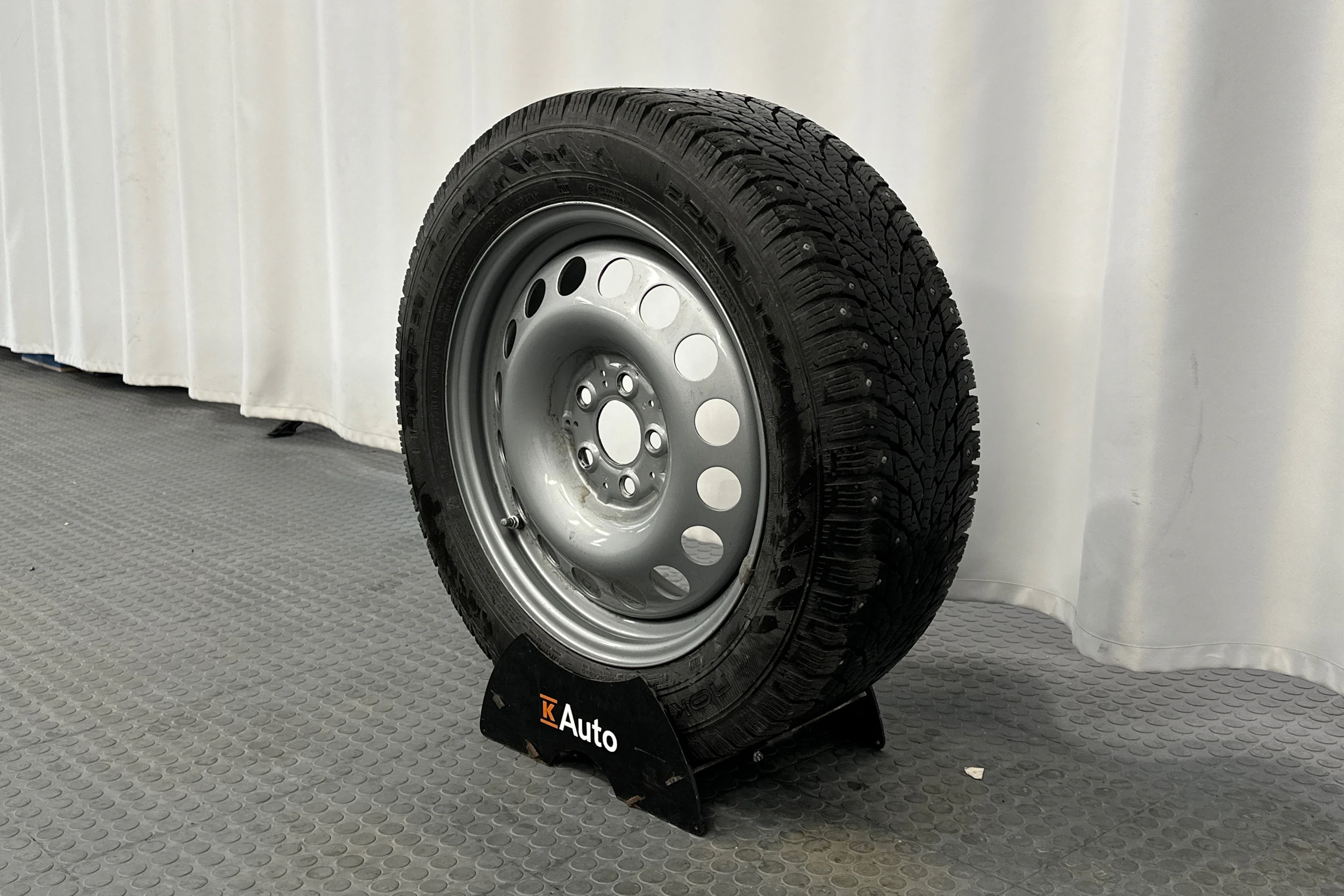 valkoinen Mercedes-Benz Vito 2023 kuva 10.