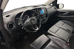 musta Mercedes-Benz Vito 2023 kuva 6.