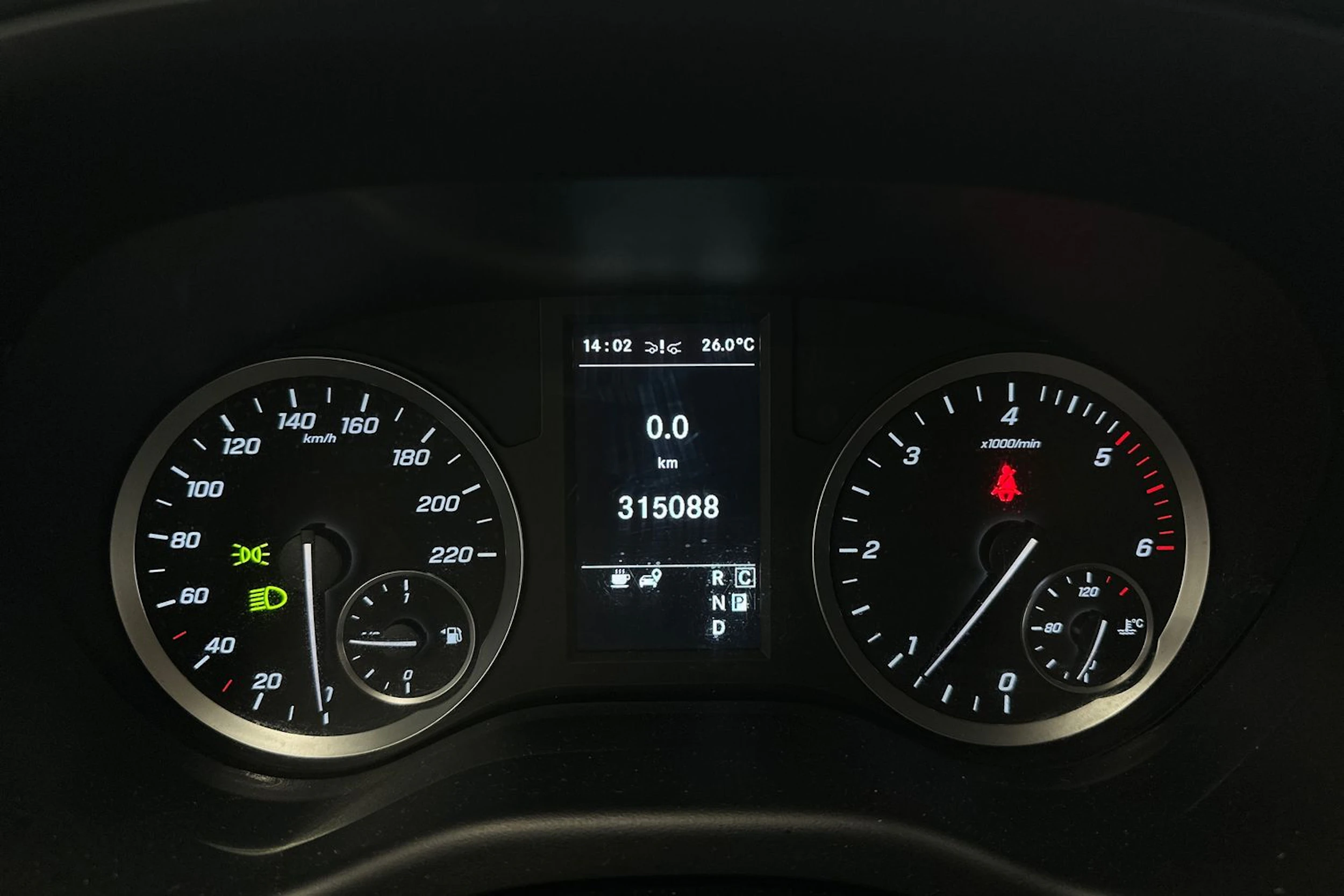 musta Mercedes-Benz Vito 2023 kuva 13.