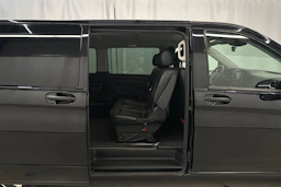 musta Mercedes-Benz Vito 2023 kuva 26.