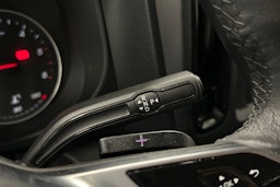 valkoinen Mercedes-Benz Vito 2024 kuva 11.