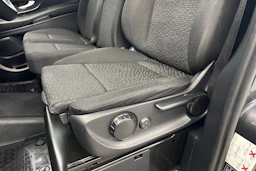 harmaa Mercedes-Benz Vito 2024 kuva 26.