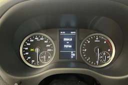 musta Mercedes-Benz Vito 2024 kuva 13.