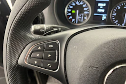 musta Mercedes-Benz Vito 2024 kuva 17.