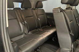 musta Mercedes-Benz Vito 2024 kuva 24.