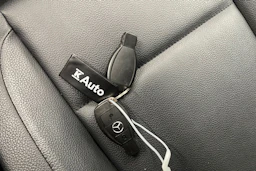 musta Mercedes-Benz Vito 2024 kuva 30.