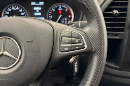 musta Mercedes-Benz Vito 2024 kuva 13.