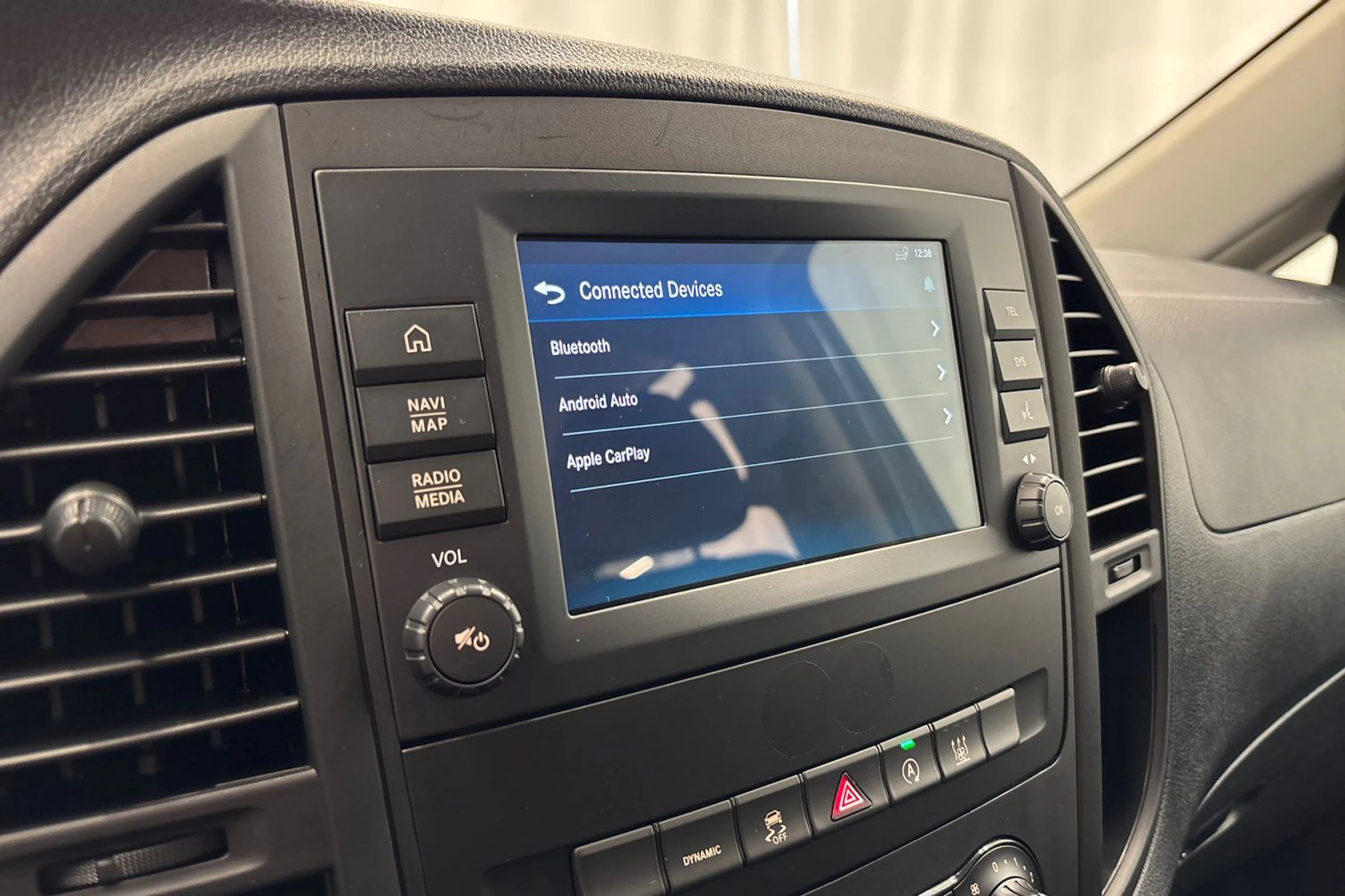 musta Mercedes-Benz Vito 2024 kuva 19.