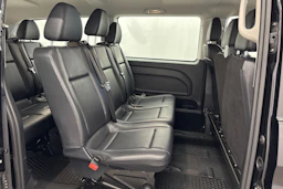 musta Mercedes-Benz Vito 2024 kuva 24.