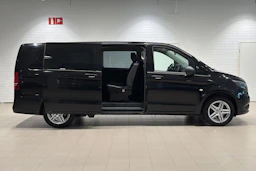 musta Mercedes-Benz Vito 2024 kuva 22.