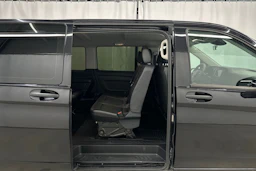 musta Mercedes-Benz Vito 2024 kuva 23.