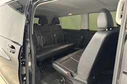 musta Mercedes-Benz Vito 2024 kuva 24.