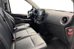 musta Mercedes-Benz Vito 2024 kuva 9.