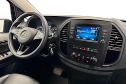 musta Mercedes-Benz Vito 2024 kuva 11.