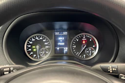 musta Mercedes-Benz Vito 2024 kuva 15.