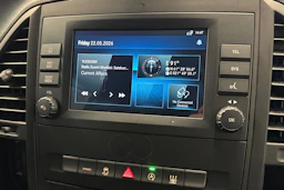 musta Mercedes-Benz Vito 2024 kuva 19.