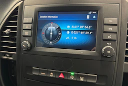 musta Mercedes-Benz Vito 2024 kuva 20.