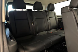 musta Mercedes-Benz Vito 2024 kuva 27.