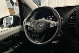 musta Mercedes-Benz Vito 2024 kuva 13.