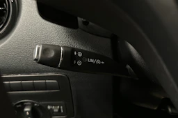 musta Mercedes-Benz Vito 2024 kuva 18.
