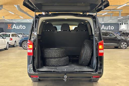 musta Mercedes-Benz Vito 2024 kuva 30.