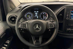 musta Mercedes-Benz Vito 2024 kuva 14.