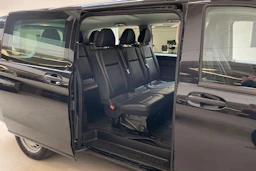 musta Mercedes-Benz Vito 2024 kuva 13.
