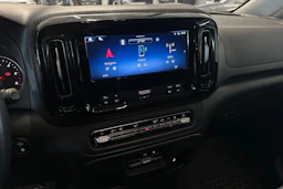 sininen Mercedes-Benz Vito 2024 kuva 4.