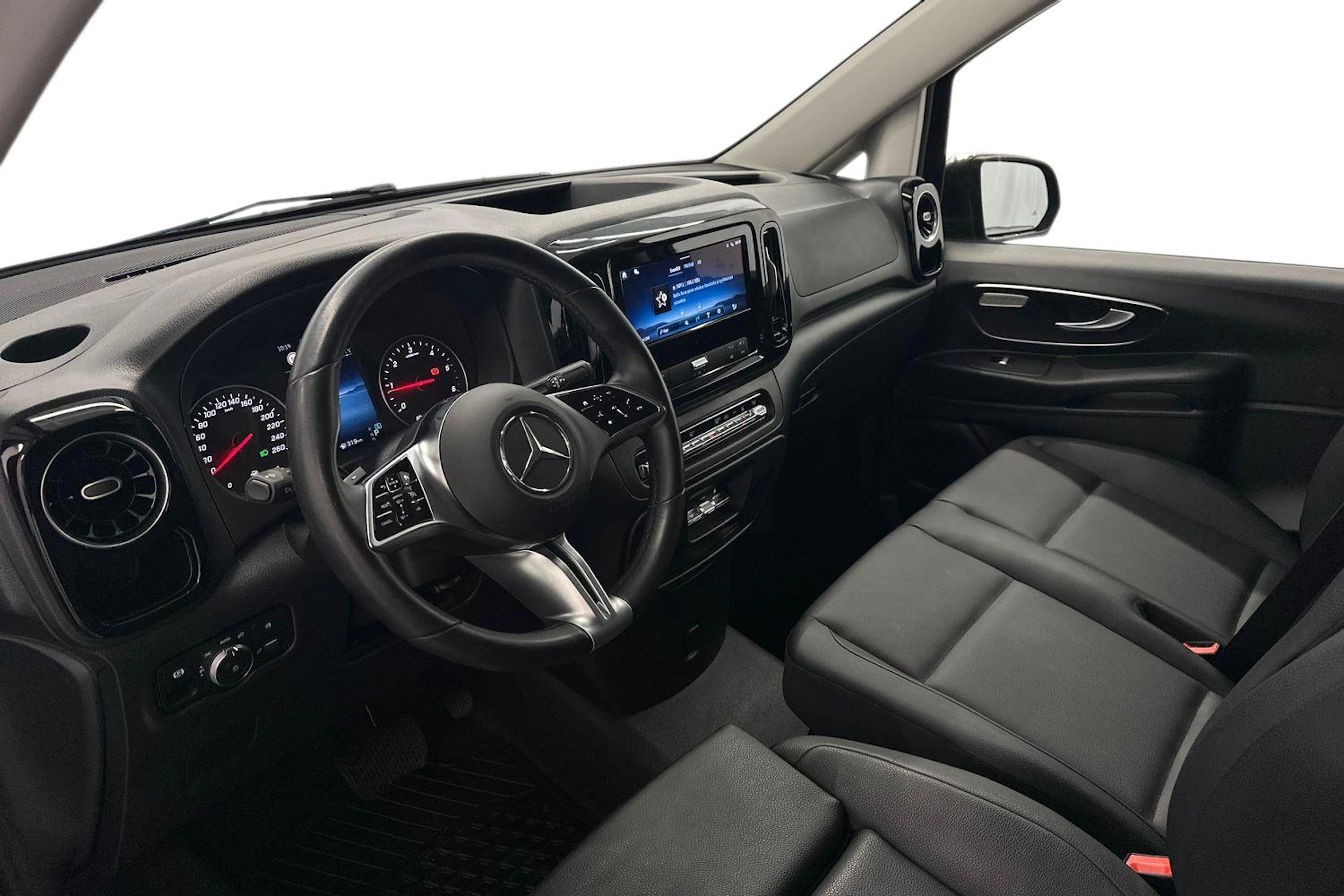 sininen Mercedes-Benz Vito 2024 kuva 6.