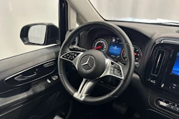 sininen Mercedes-Benz Vito 2024 kuva 10.