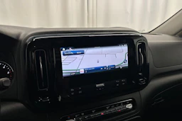 sininen Mercedes-Benz Vito 2024 kuva 18.