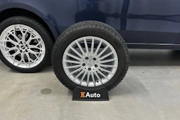 sininen Mercedes-Benz Vito 2024 kuva 35.