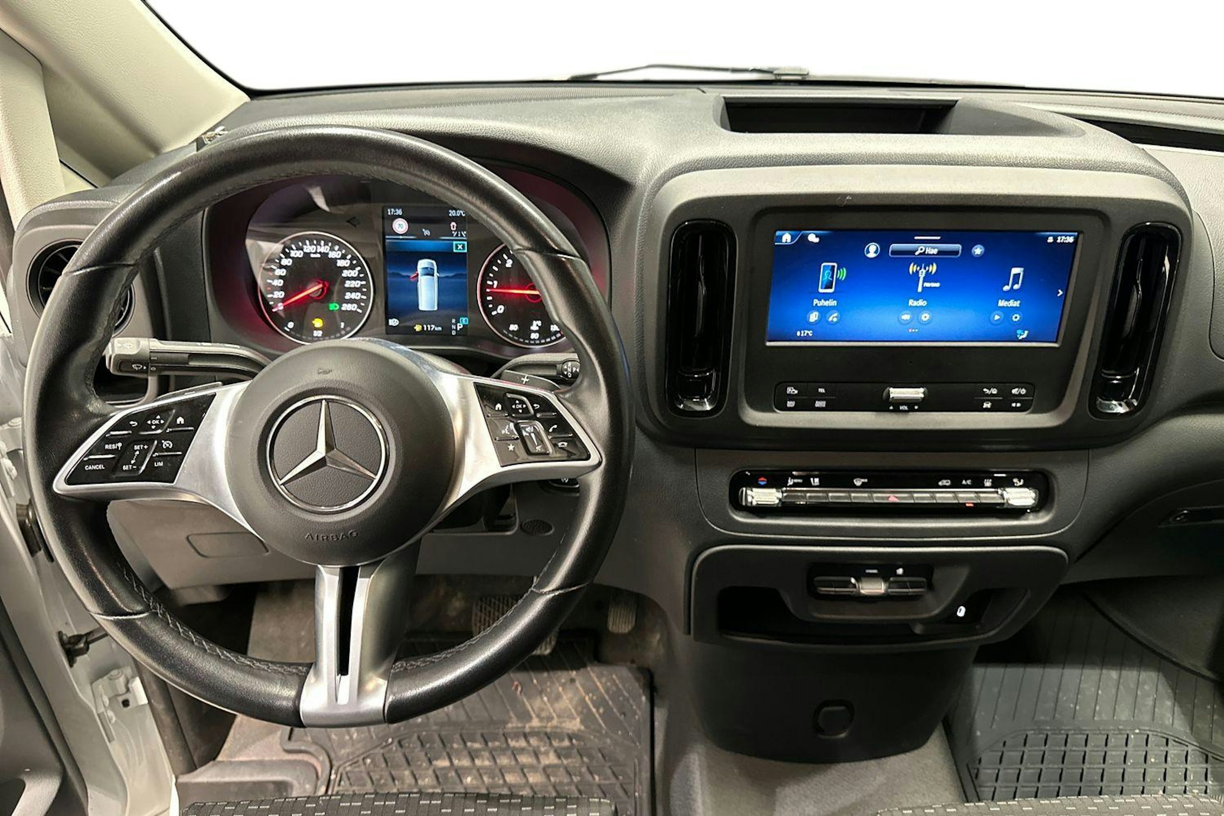 valkoinen Mercedes-Benz Vito 2025 kuva 9.